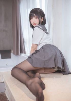 制服师生中文国产_蓝光电影在线看